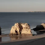 Varandas Do Sol Vista Mar 100 M Do Areal * Portimão